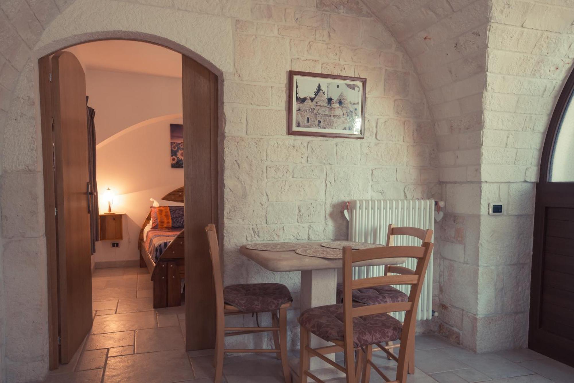 I Trulli Di Badi Guest House Локоротондо Екстериор снимка