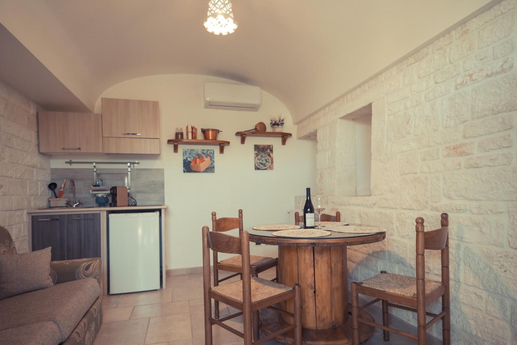 I Trulli Di Badi Guest House Локоротондо Екстериор снимка