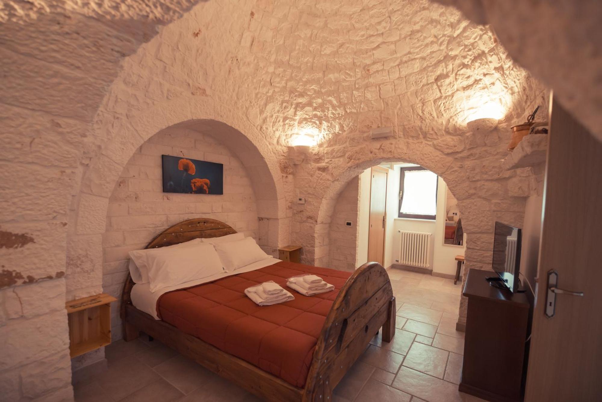 I Trulli Di Badi Guest House Локоротондо Екстериор снимка