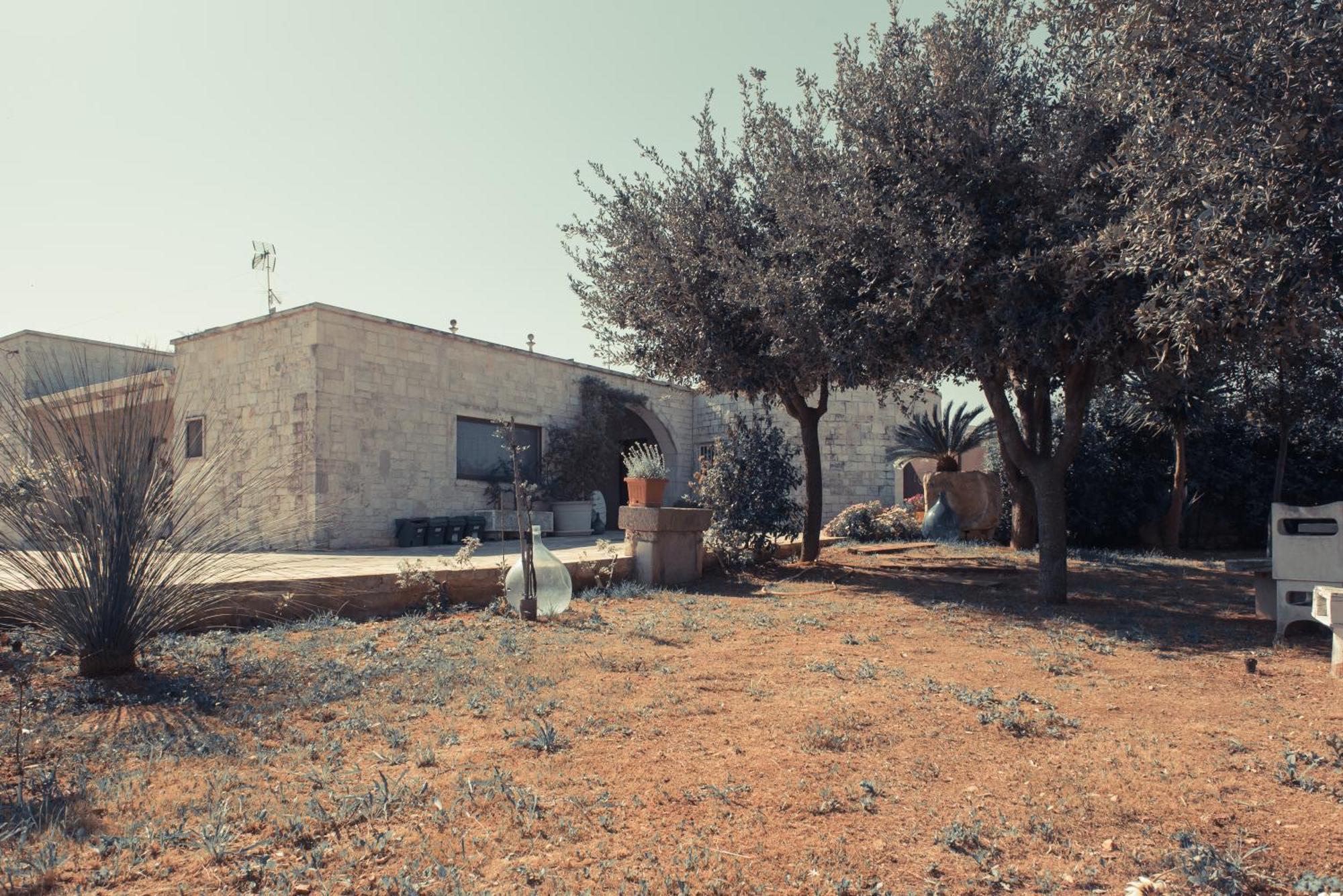 I Trulli Di Badi Guest House Локоротондо Екстериор снимка